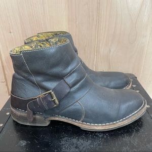 FLY London Leather Ankle Boots Buckle Sz 41 US 10